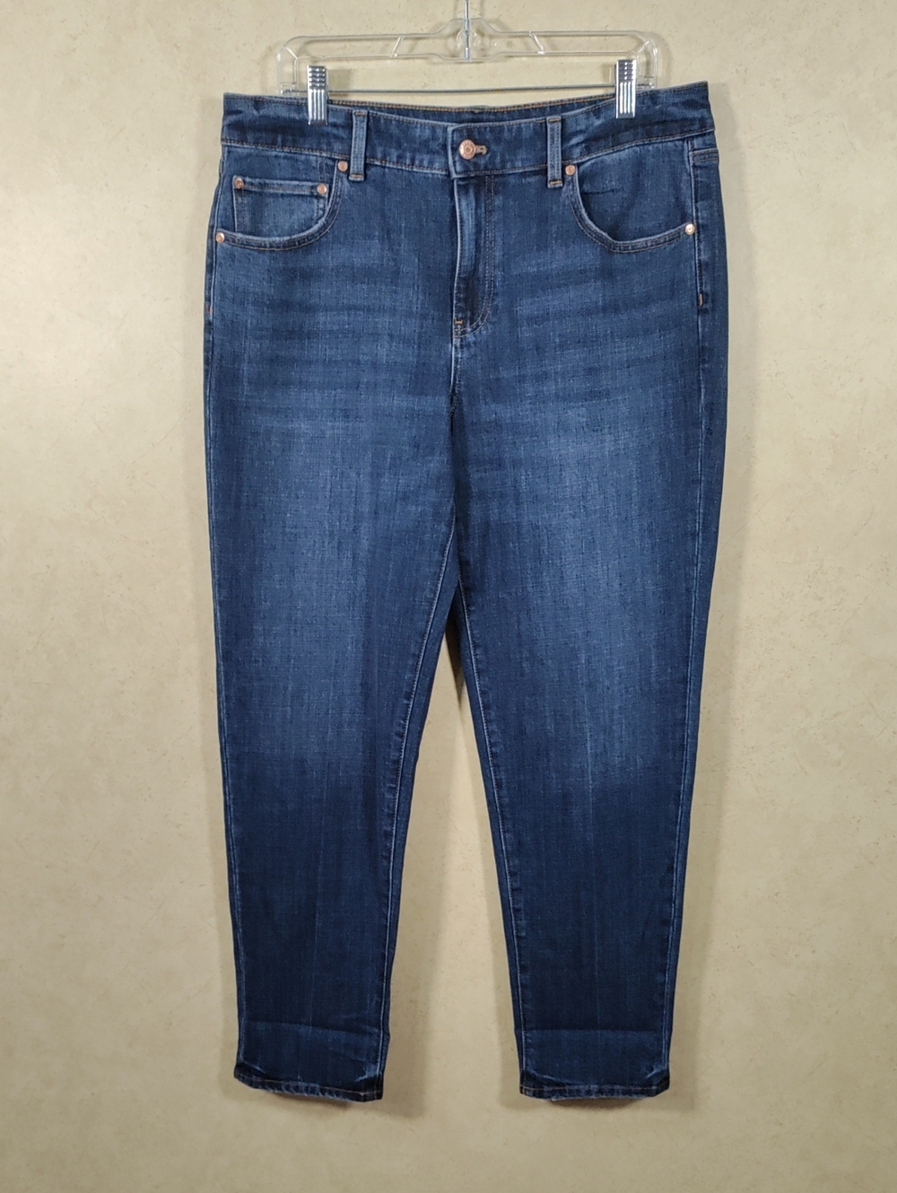 I139 Talbots Annika Wash Everyday Relaxed Jeans 12